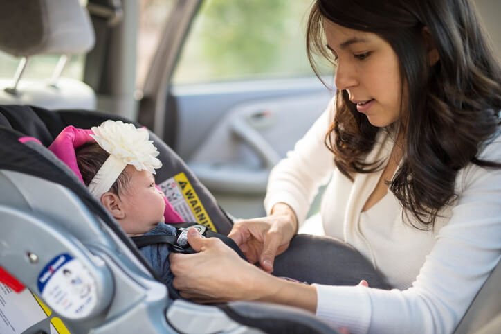 https://www.encompassinsurance.com/resources/EncompassInsurance/images/insurance-resources/articles/child-seat.jpg?v=2104dae2-0673-9bb3-3013-1fe858f38674